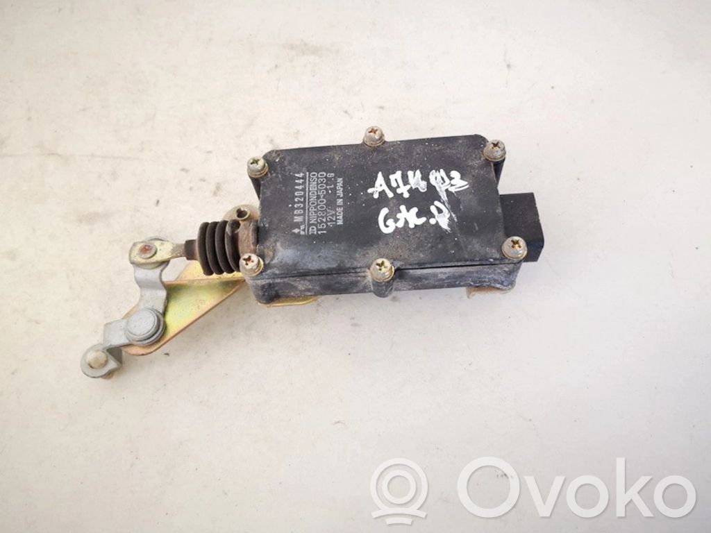 Mitsubishi Galant Eterna Silniczek / Siłownik zamka centralnego 