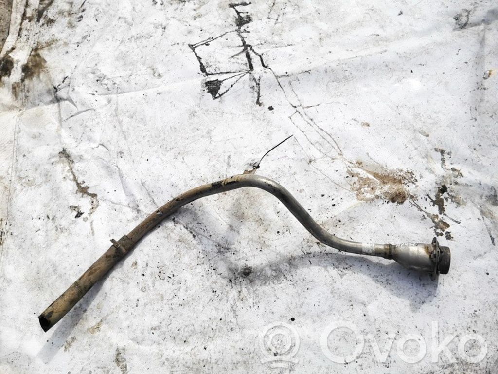 Chevrolet Epica Tuyau de remplissage de réservoir de carburant