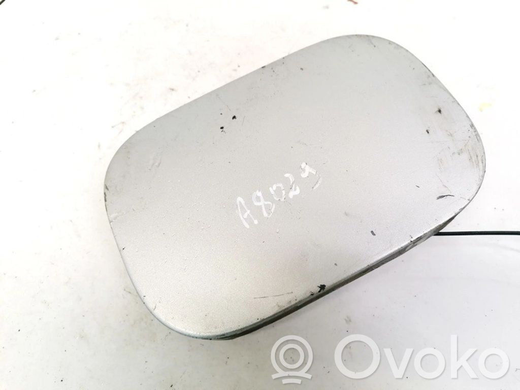 Mercedes-Benz C W203 Sportello del serbatoio del carburante