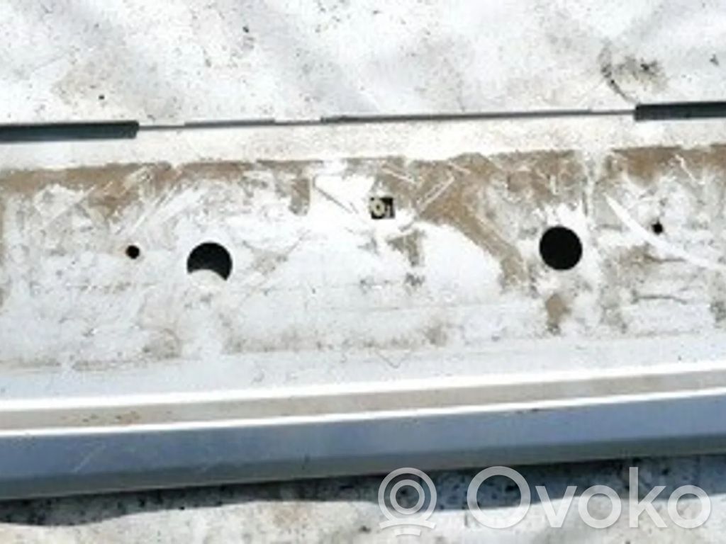 Mitsubishi Carisma Éclairage de plaque d'immatriculation 