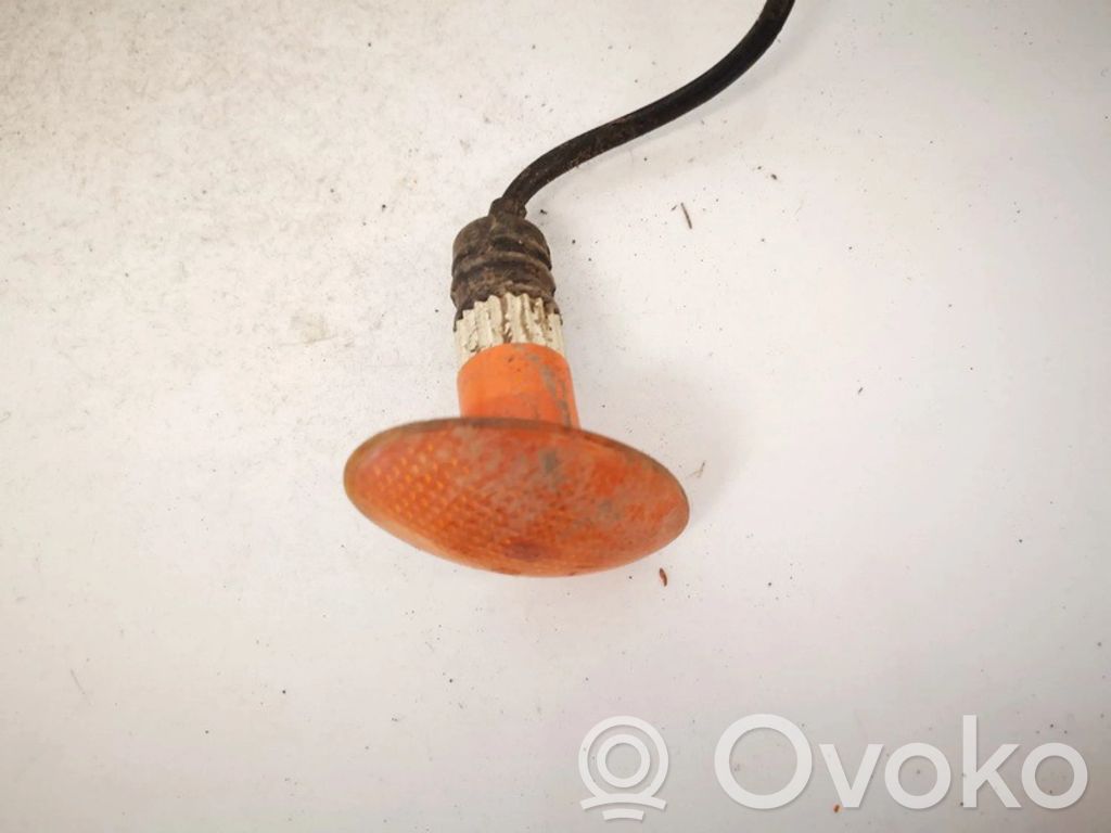 Mazda 121 SM Seitenblinker