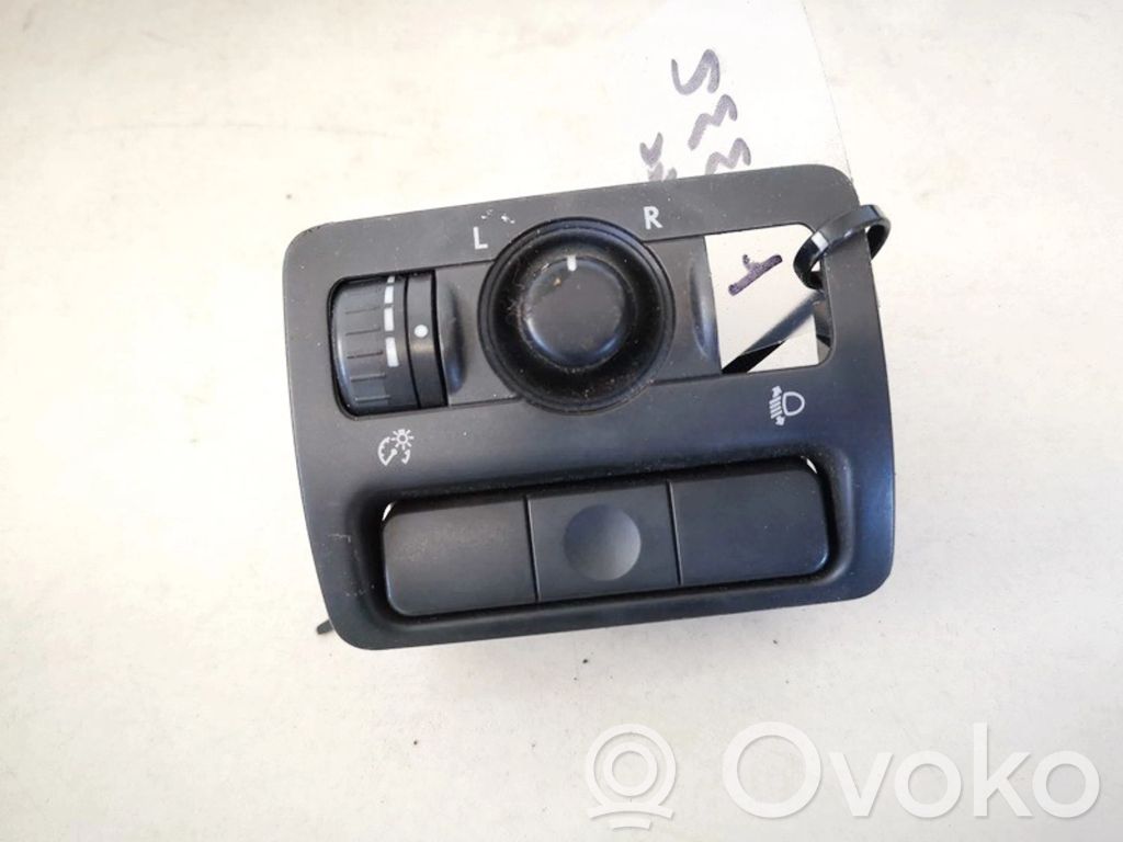 Subaru Legacy Panel lighting control switch 
