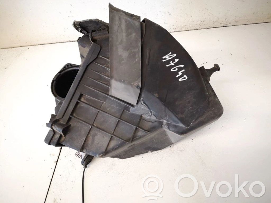 Volkswagen Phaeton Obudowa filtra powietrza 