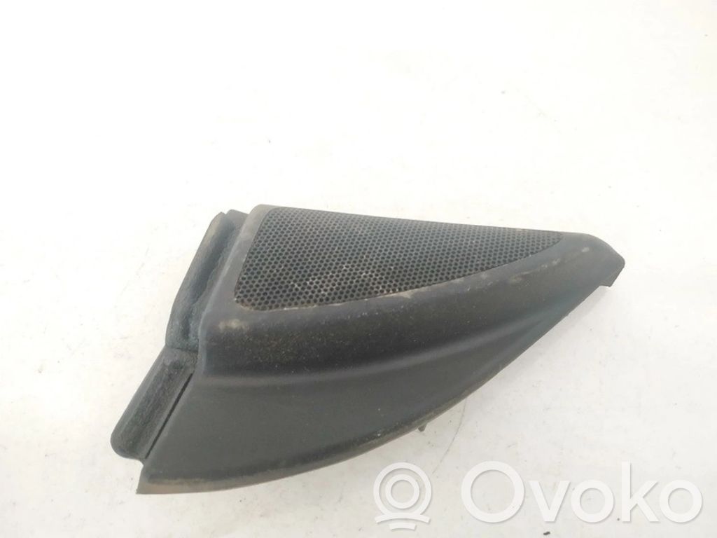 Toyota Avensis T250 Capac/ramă difuzor lateral