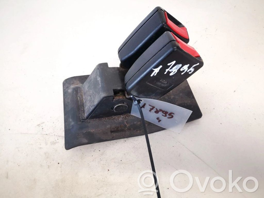Mini One - Cooper R50 - 53 Gurtschloss hinten Mitte
