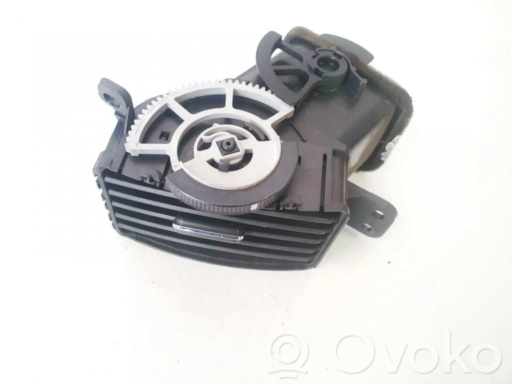 Toyota Corolla Verso AR10 Grille d'aération centrale