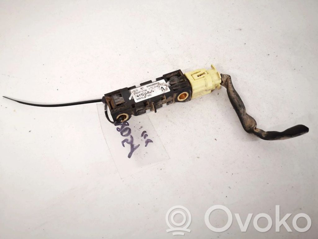 Nissan Primera Senzor impact/declanșare airbag 