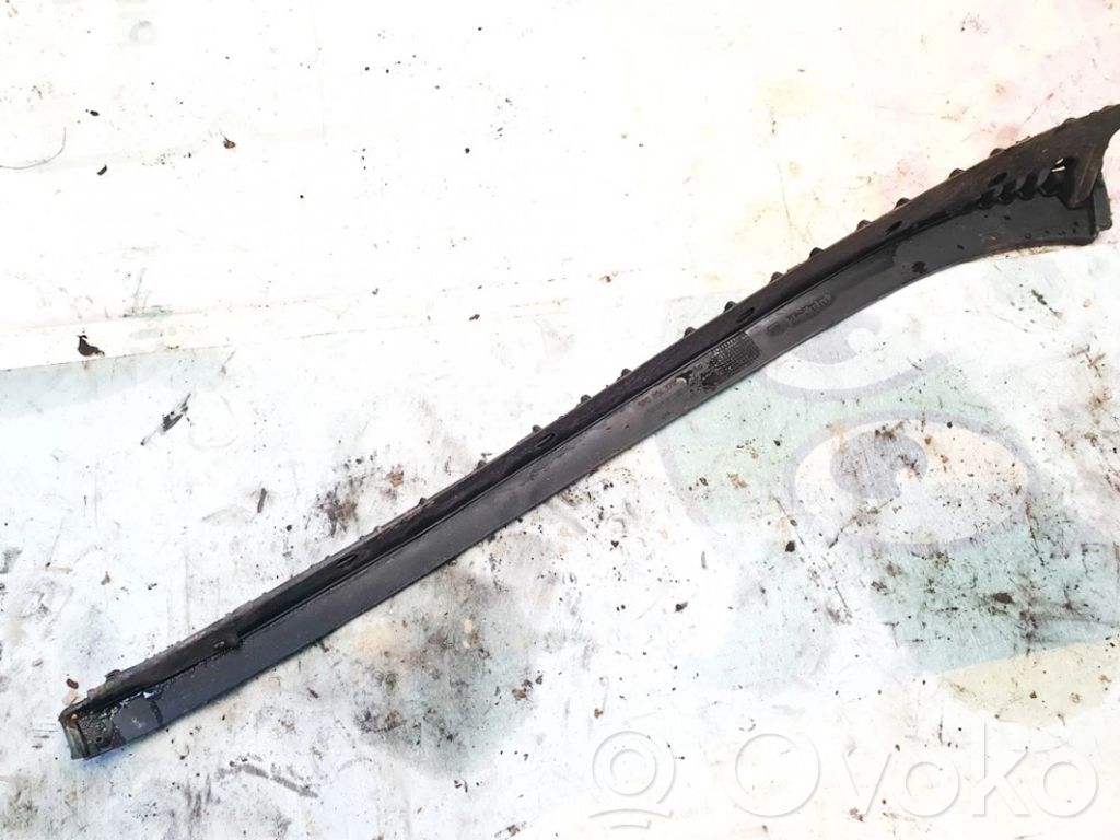Seat Altea Listwa / Uszczelka szyby drzwi