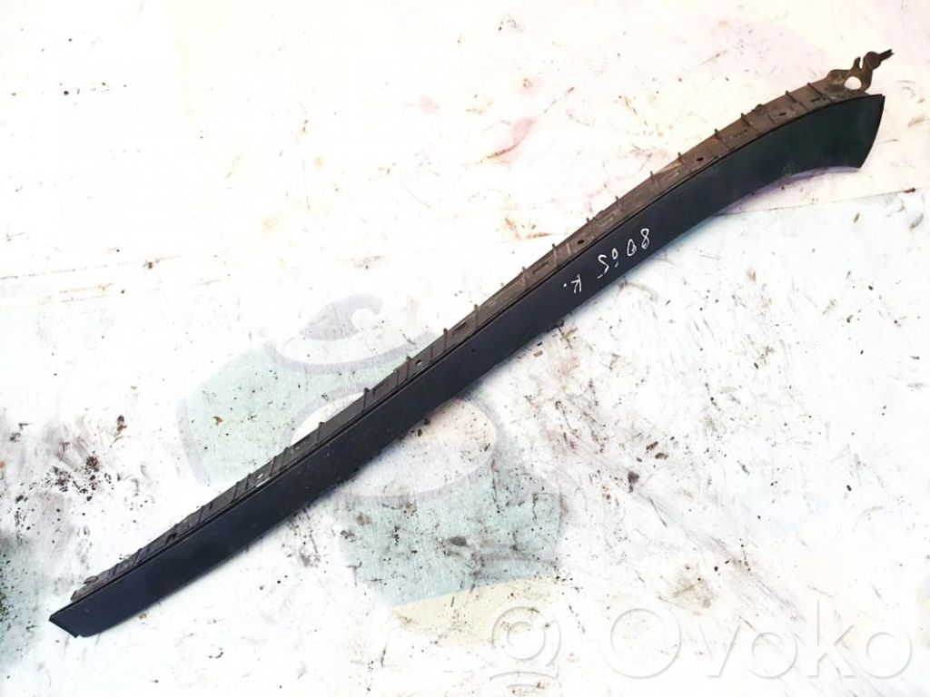 Seat Altea Front door glass trim molding 