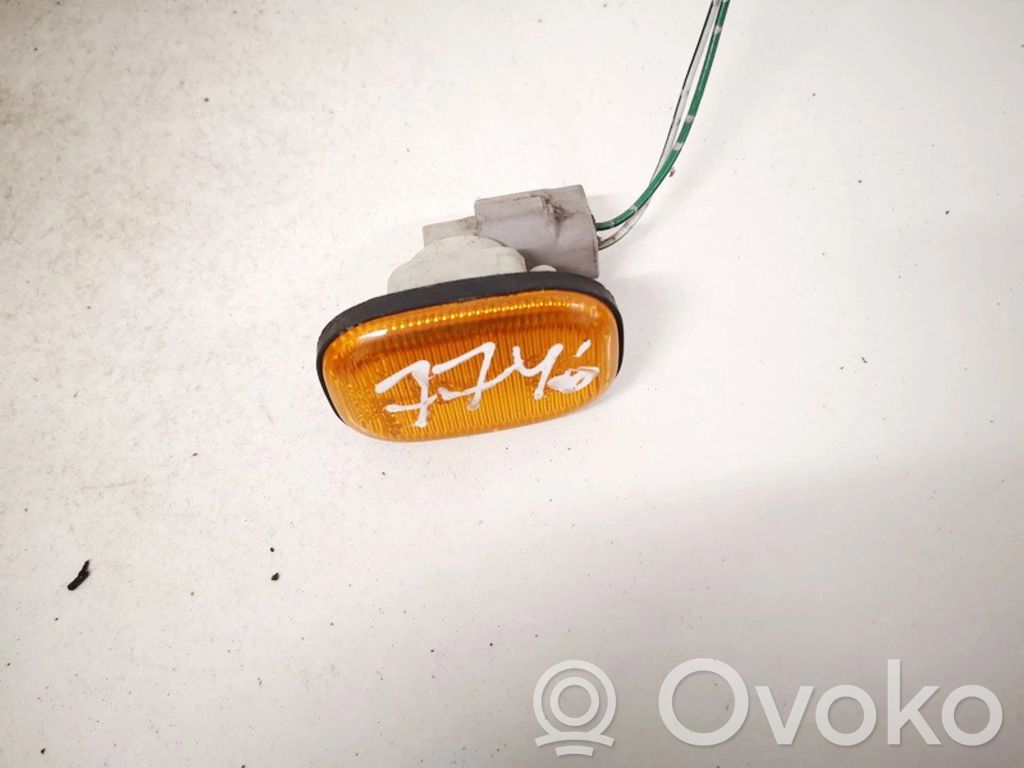 Toyota RAV 4 (XA20) Seitenblinker 
