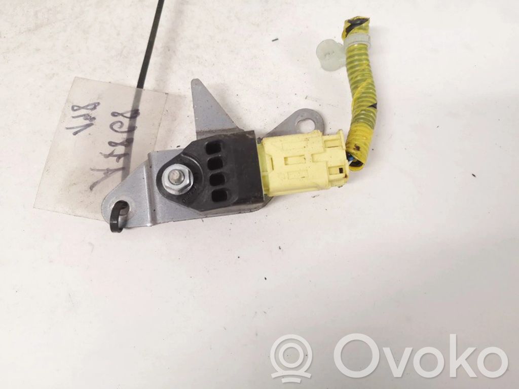 Sensor impacto/accidente para activar Airbag   98235AG070,98235AG070