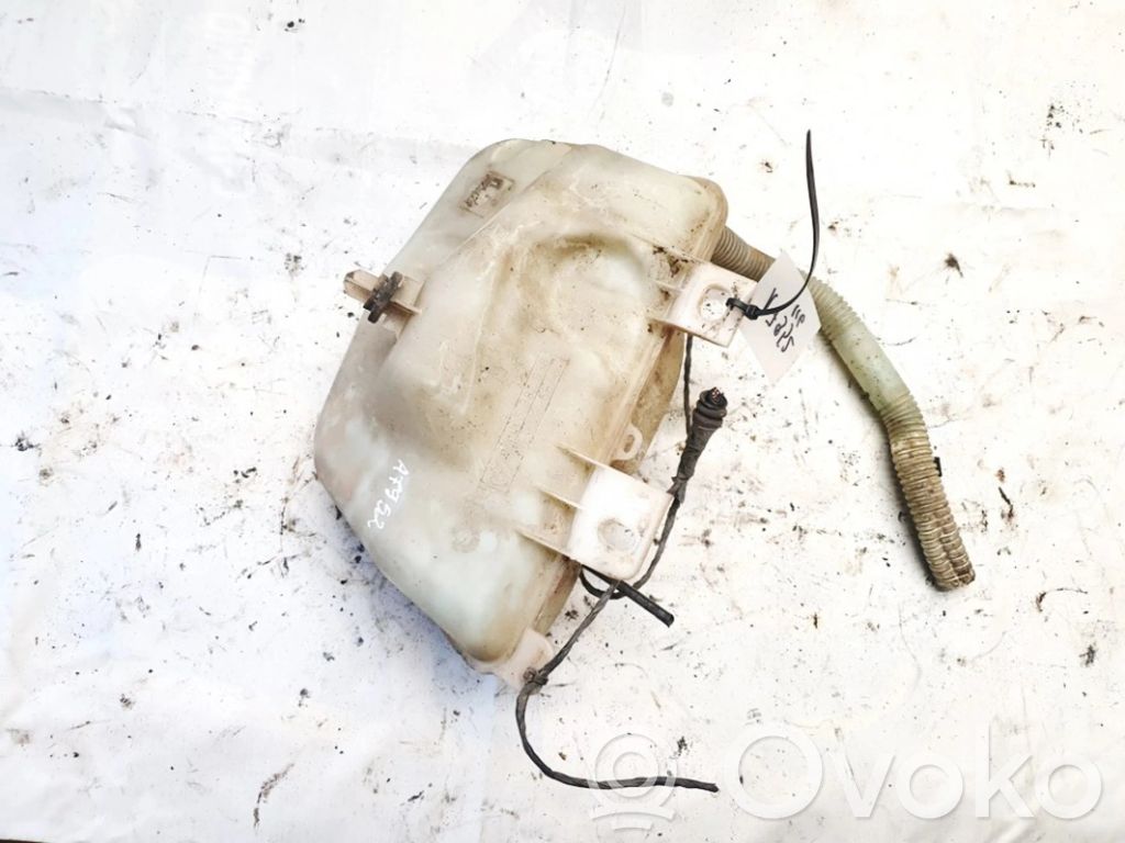 BMW 5 E39 Serbatoio/vaschetta liquido lavavetri parabrezza