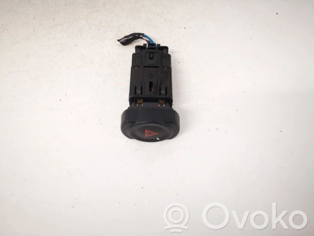 Botón interruptor de luz de peligro   602232A,602232A