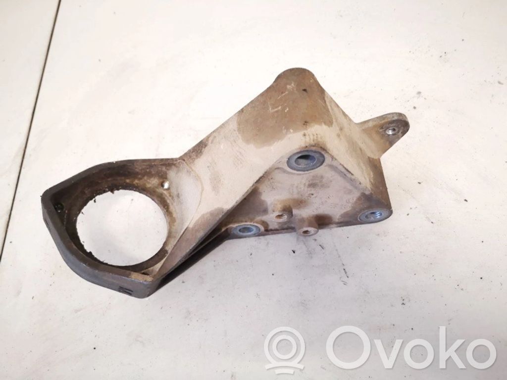 Opel Vectra C Engine mounting bracket 