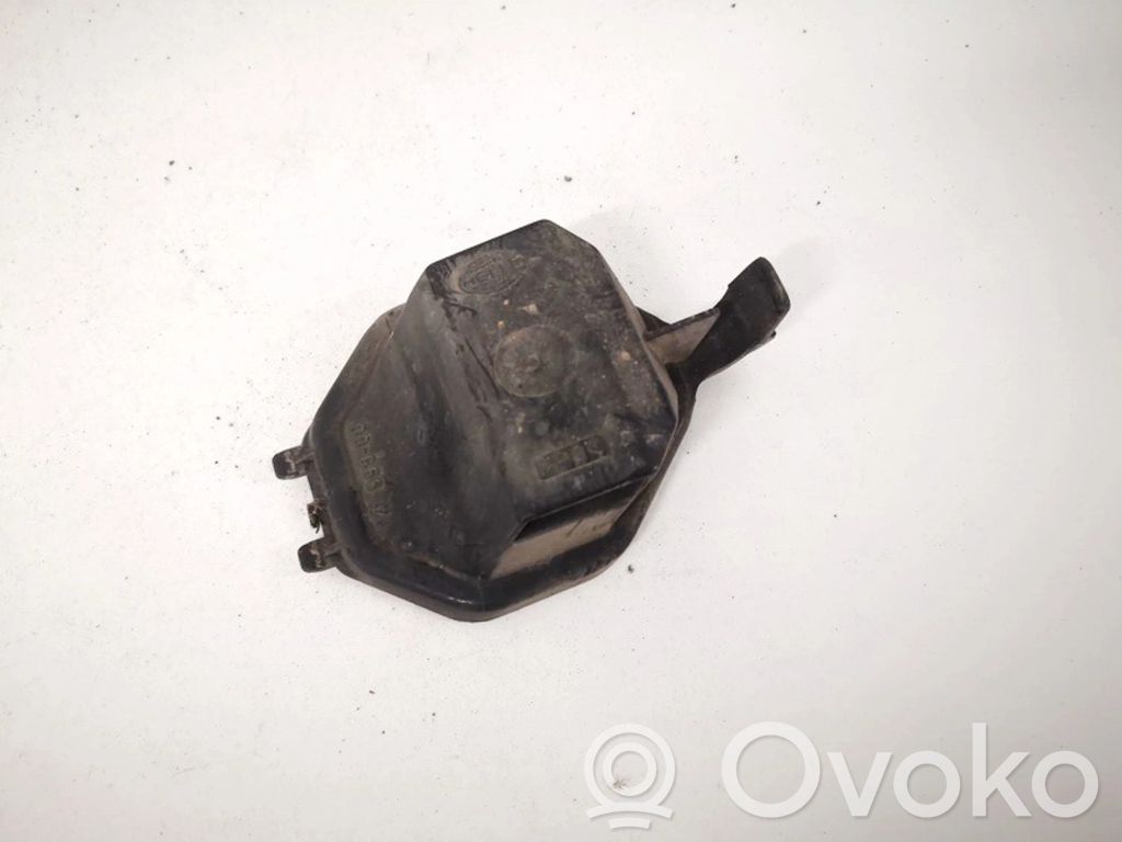 Volkswagen PASSAT B4 Cache-poussière de phare avant