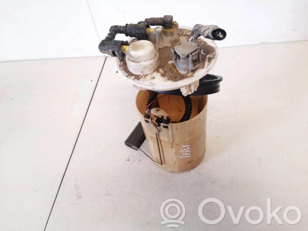 Toyota Avensis T250 Sensore di livello del carburante