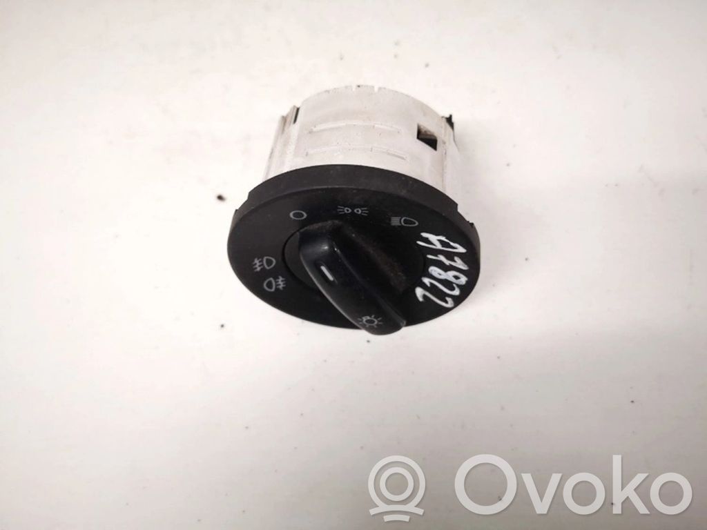 Interruptor de luz   1Z0941431C,1Z0941431C