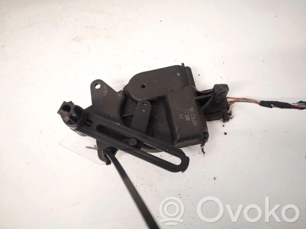 Volkswagen Golf IV Motorino attuatore aria