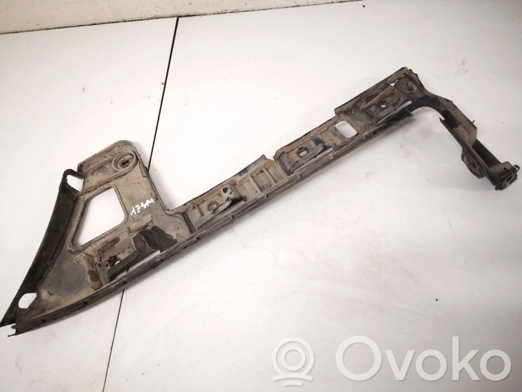 Volkswagen PASSAT B6 Staffa di rinforzo montaggio del paraurti posteriore 
