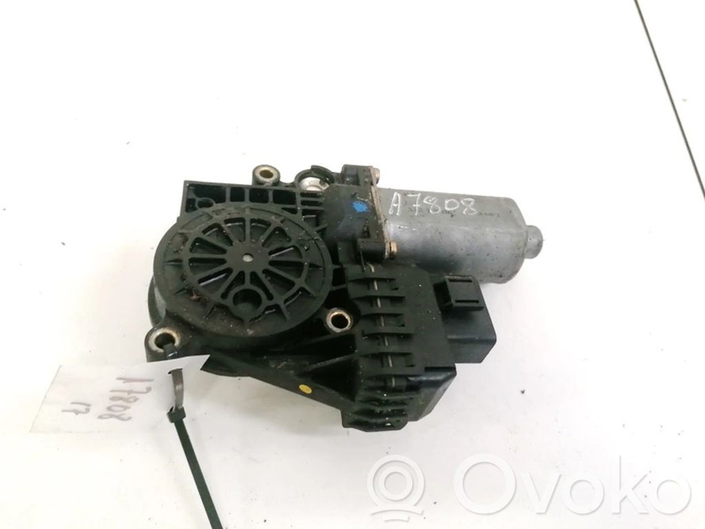 Audi A6 S6 C5 4B Motorino alzacristalli della portiera anteriore