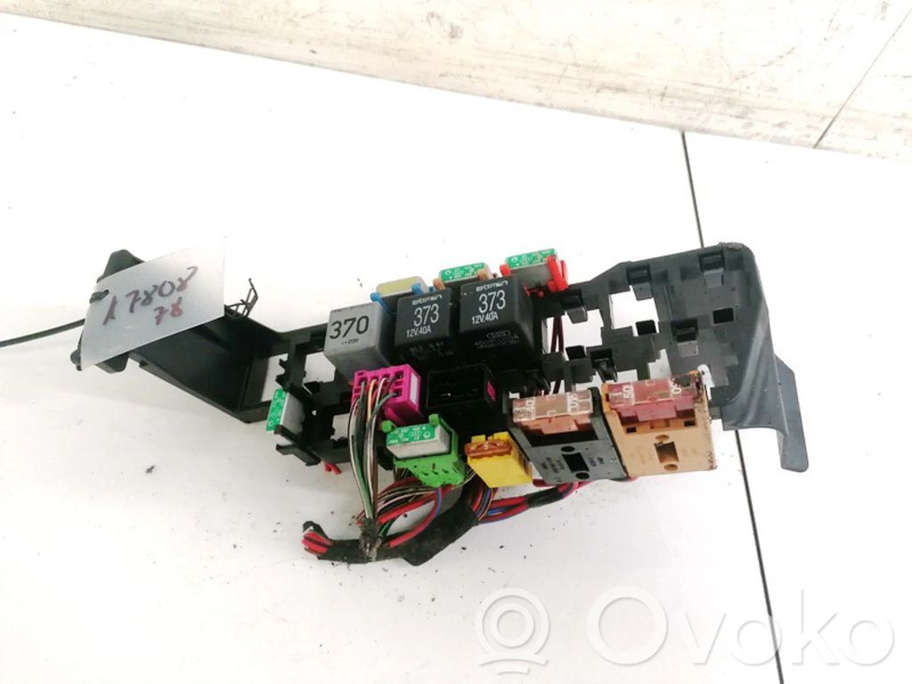 Audi A6 S6 C5 4B Set scatola dei fusibili 