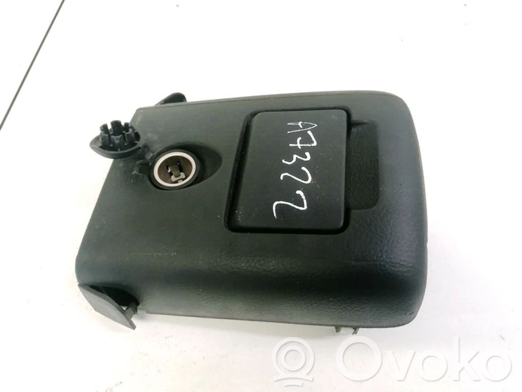 Toyota Avensis T250 Altra parte interiore