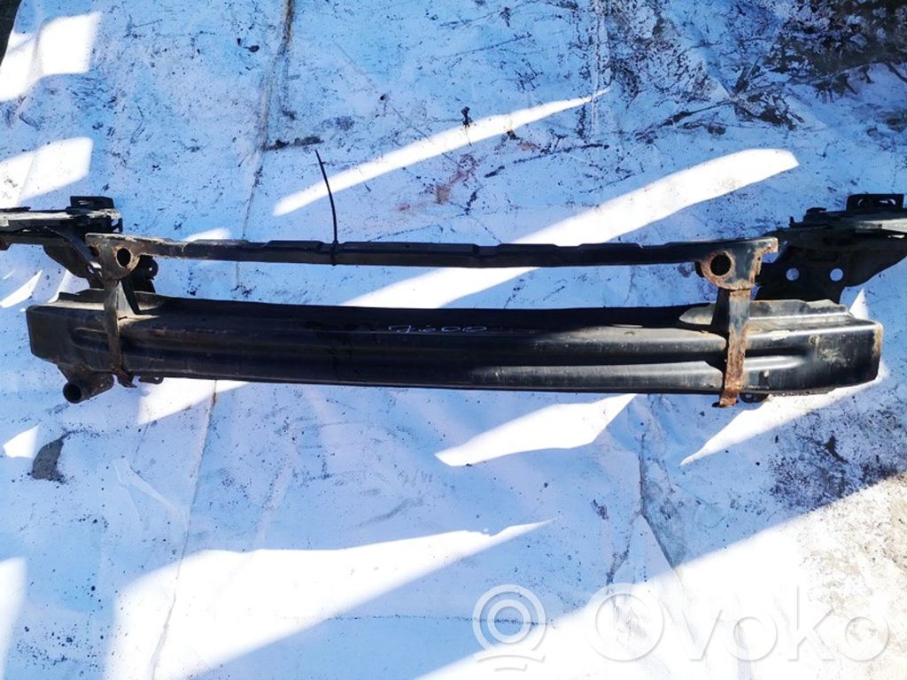 Skoda Octavia Mk2 (1Z) Balkis priekinio bamperio 