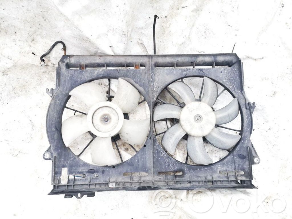 Toyota Corolla Verso AR10 Convogliatore ventilatore raffreddamento del radiatore 