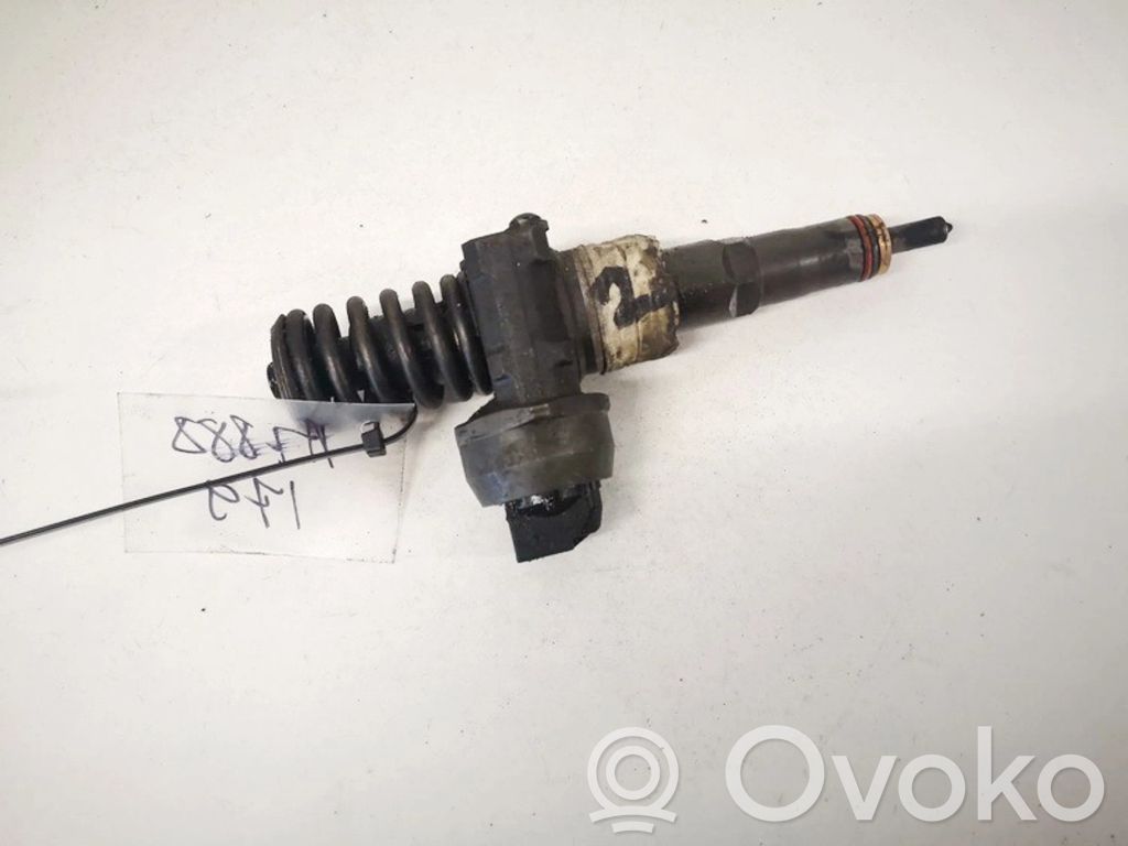 Inyector de combustible   038130073AG,038130073AG