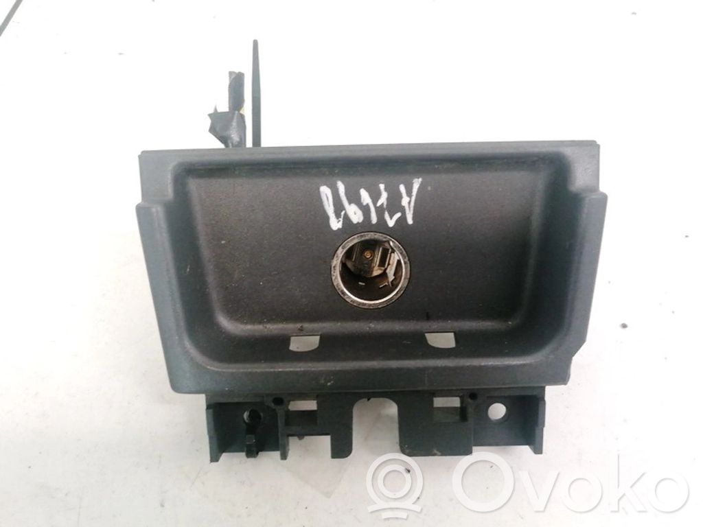 Volvo S80 Altra parte interiore 