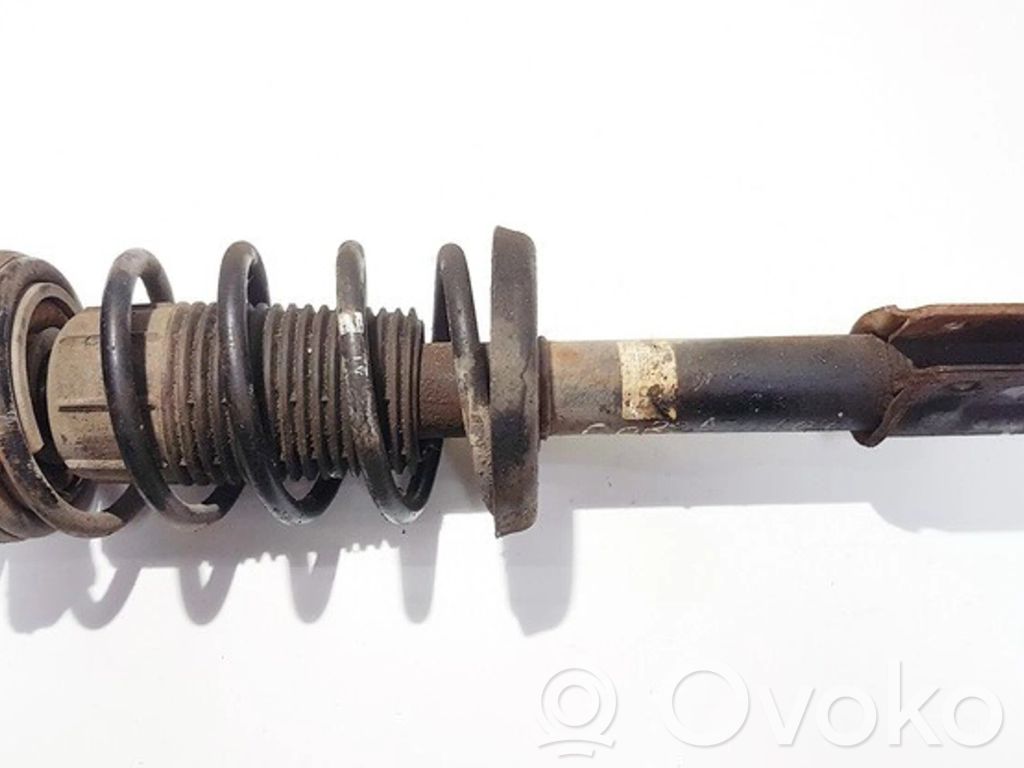 Opel Corsa B Etuiskunvaimennin 
