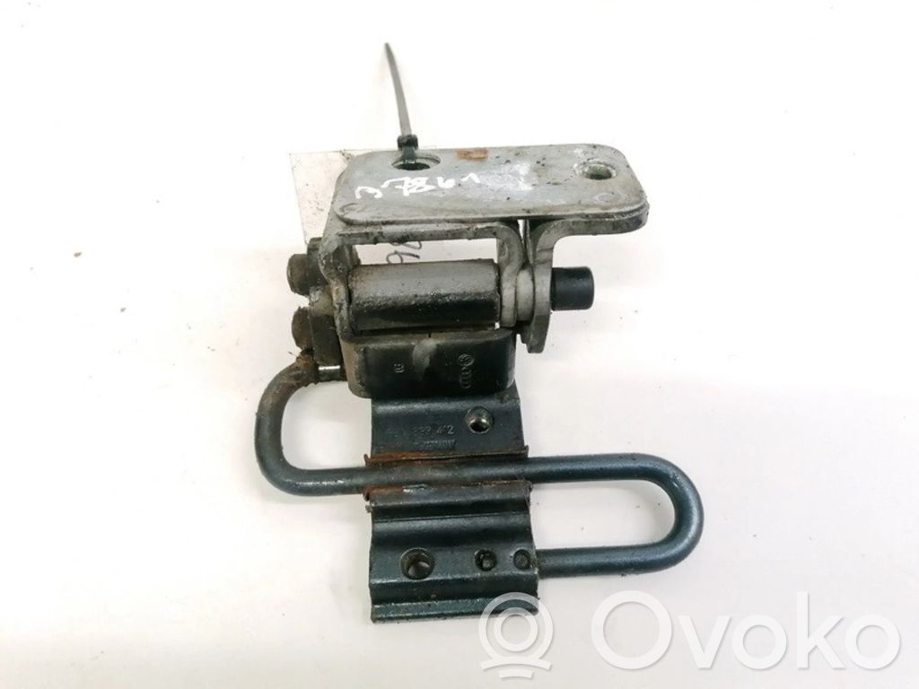 Audi A6 S6 C6 4F Cerniera inferiore della portiera posteriore
