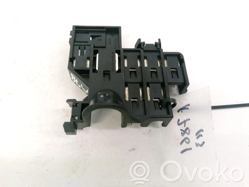 Audi A6 S6 C6 4F Set scatola dei fusibili 