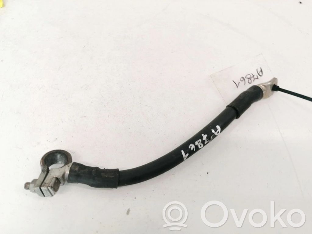 Audi A6 S6 C6 4F Pluskaapeli (akku) 