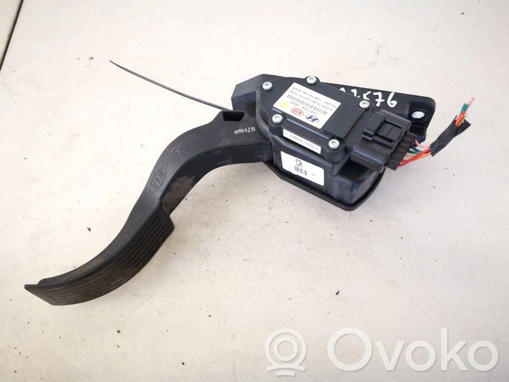 Pedală accelerație   CH40131A2B900,CH40131A2B900,327262B900,CH40131A2B900,CH40131A2B900