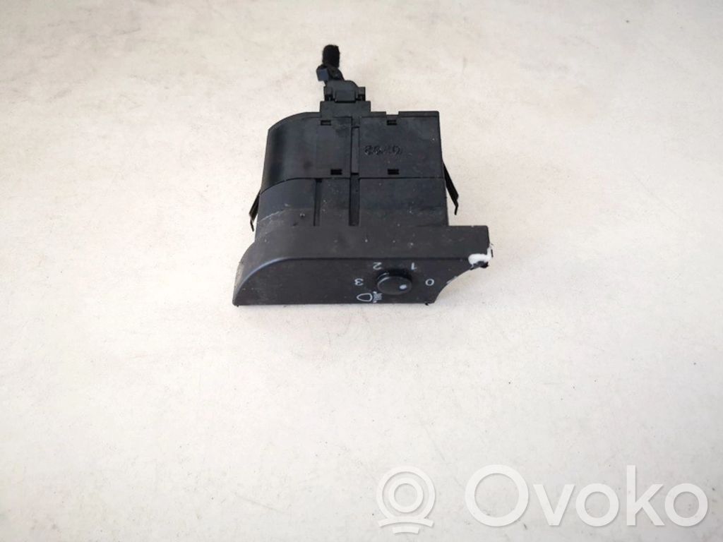 Audi A4 S4 B6 8E 8H Interruttore di regolazione livello altezza dei fari