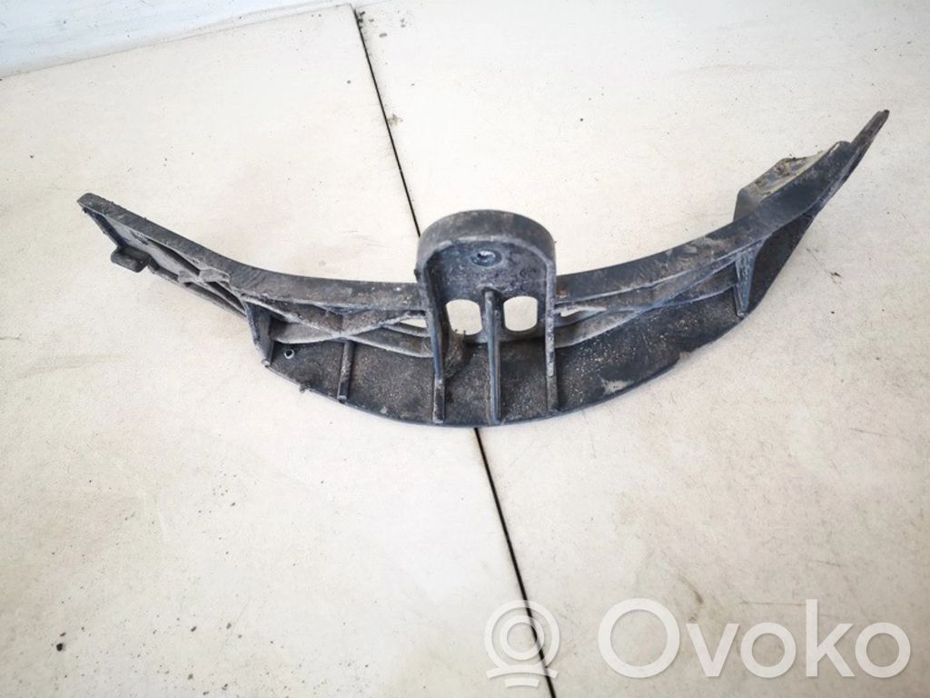 Opel Signum Takapuskurin kannake 