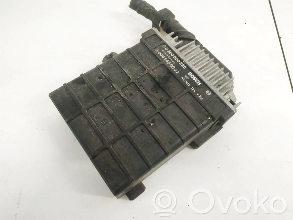 Mercedes-Benz 190 W201 Unitate/modul de control motor 