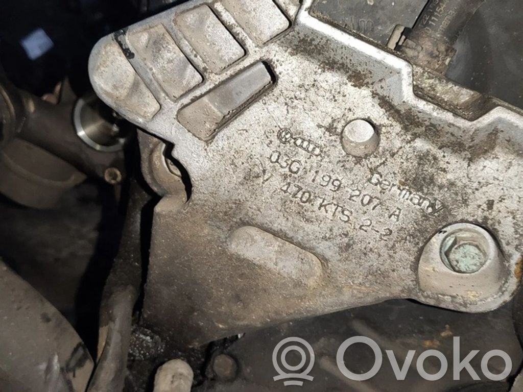 Volkswagen Touran I Łapa / Mocowanie silnika 