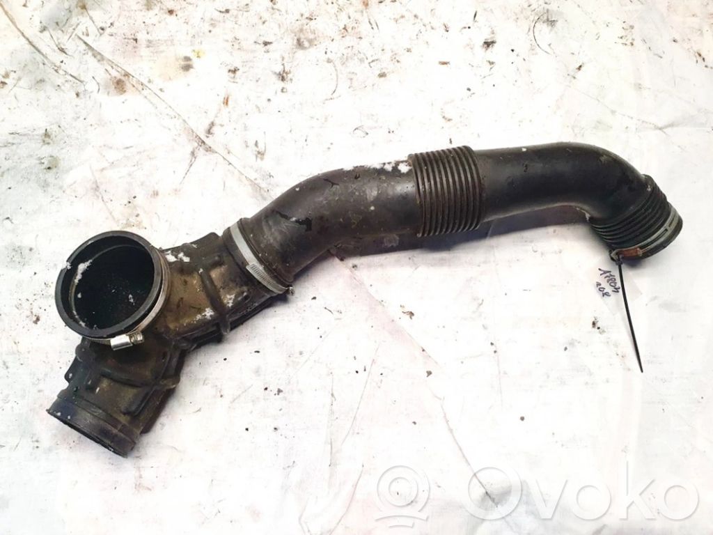 Volkswagen Touareg I Tubo flessibile intercooler 