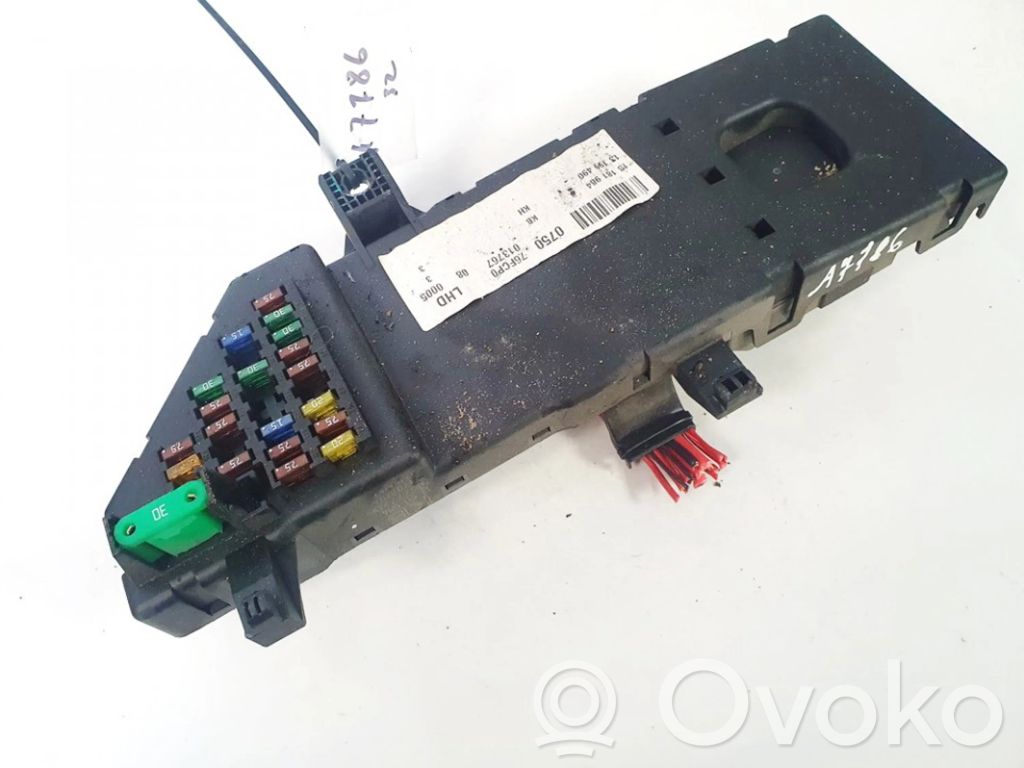Opel Vectra C Set scatola dei fusibili 