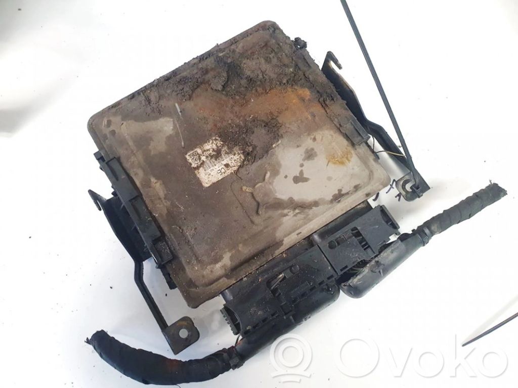Unitate/modul de control motor   03G906018CE,5WP45610AE,03G906018CE,5WP45610AE