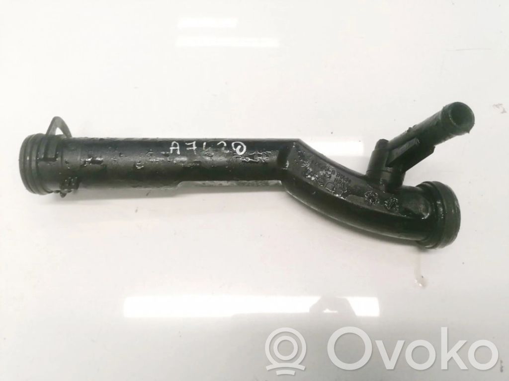 Volkswagen Fox Conductă/furtun lichid de răcire motor 