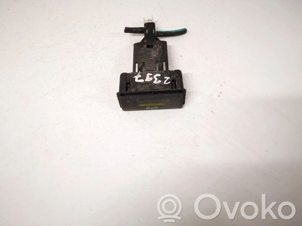 Opel Astra F Alte comutatoare/butoane 