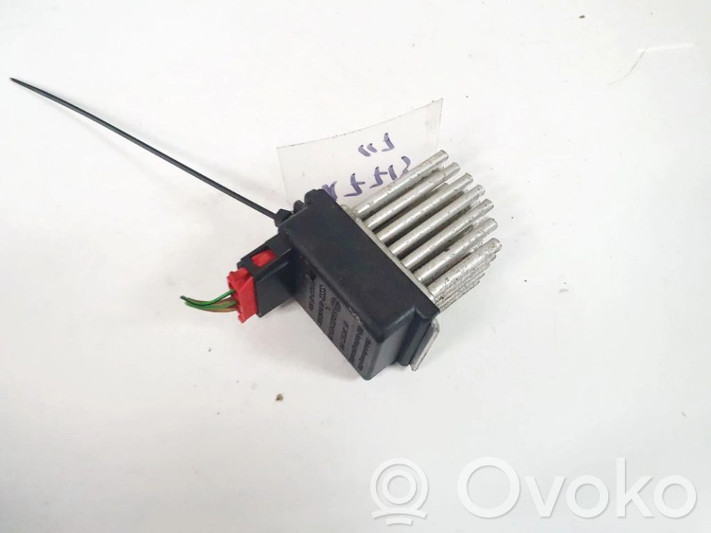 Motor aerotermă/rezistor ventilator   4B0820521,MF246810149,4B0820521,MF246810149