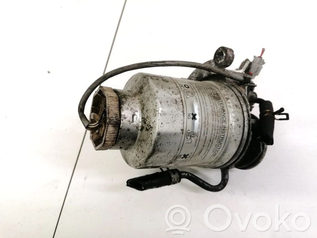 Toyota Avensis T270 Filtro carburante 
