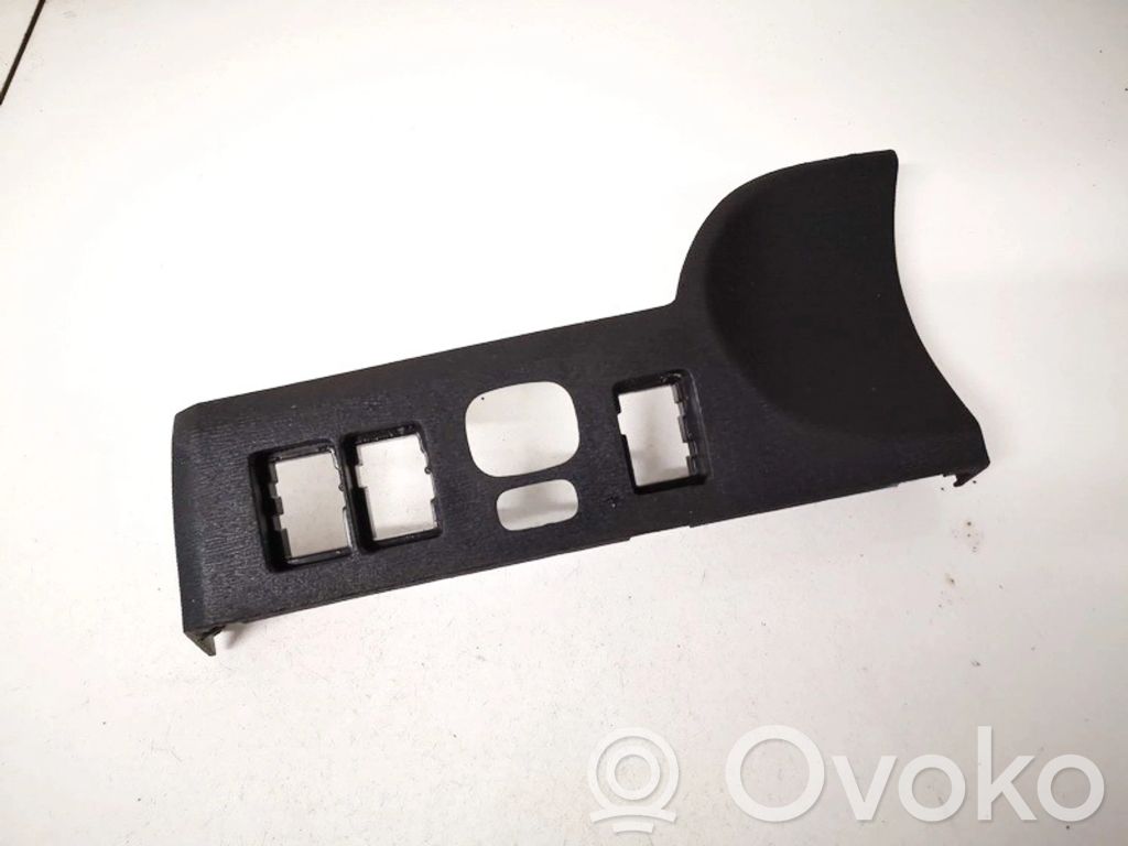 Toyota Avensis T270 Altra parte interiore