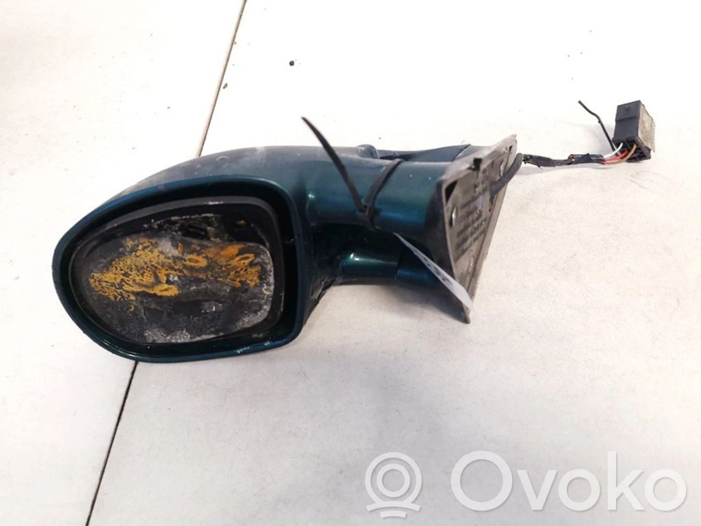 Audi A4 S4 B5 8D Copertura in plastica per specchietti retrovisori esterni