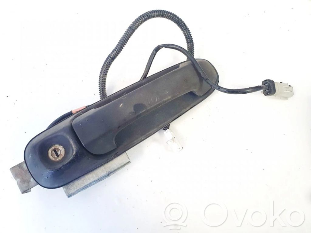 Jeep Cherokee Manecilla externa puerta delantera 