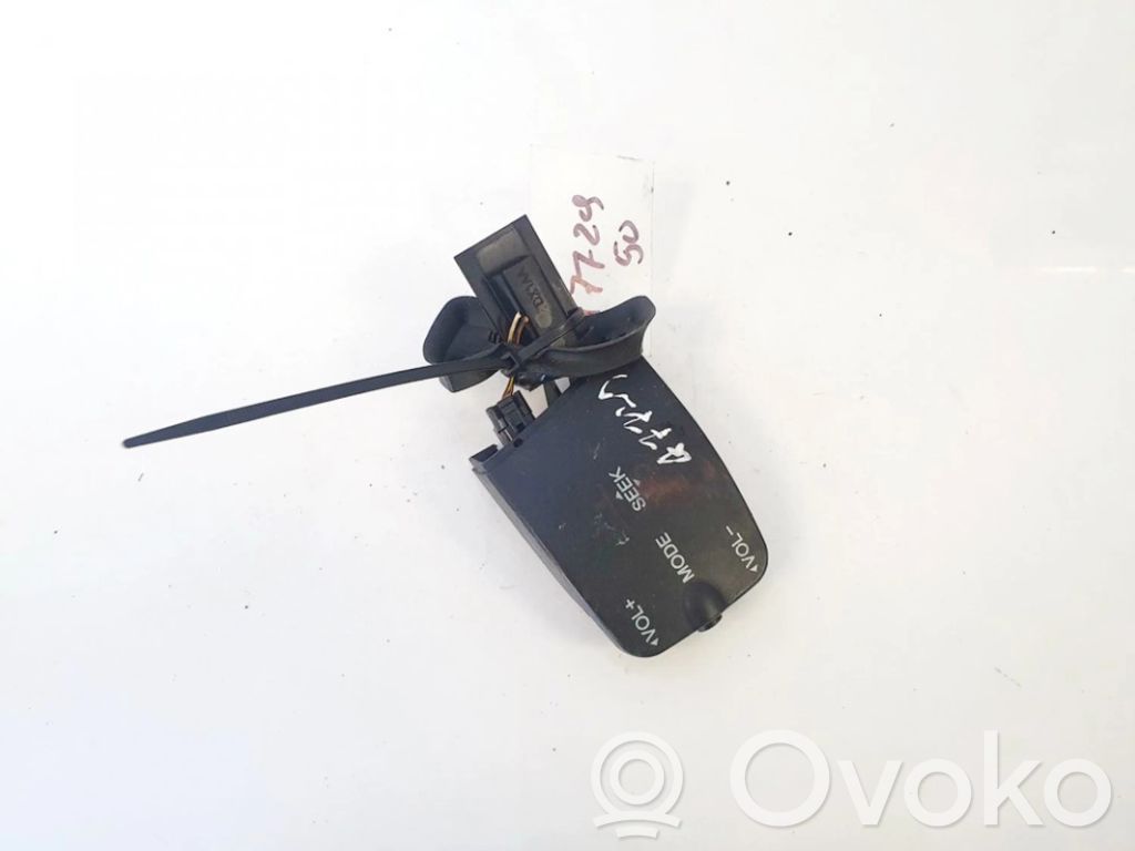 Ford Focus Interruptores/botones de la columna de dirección 